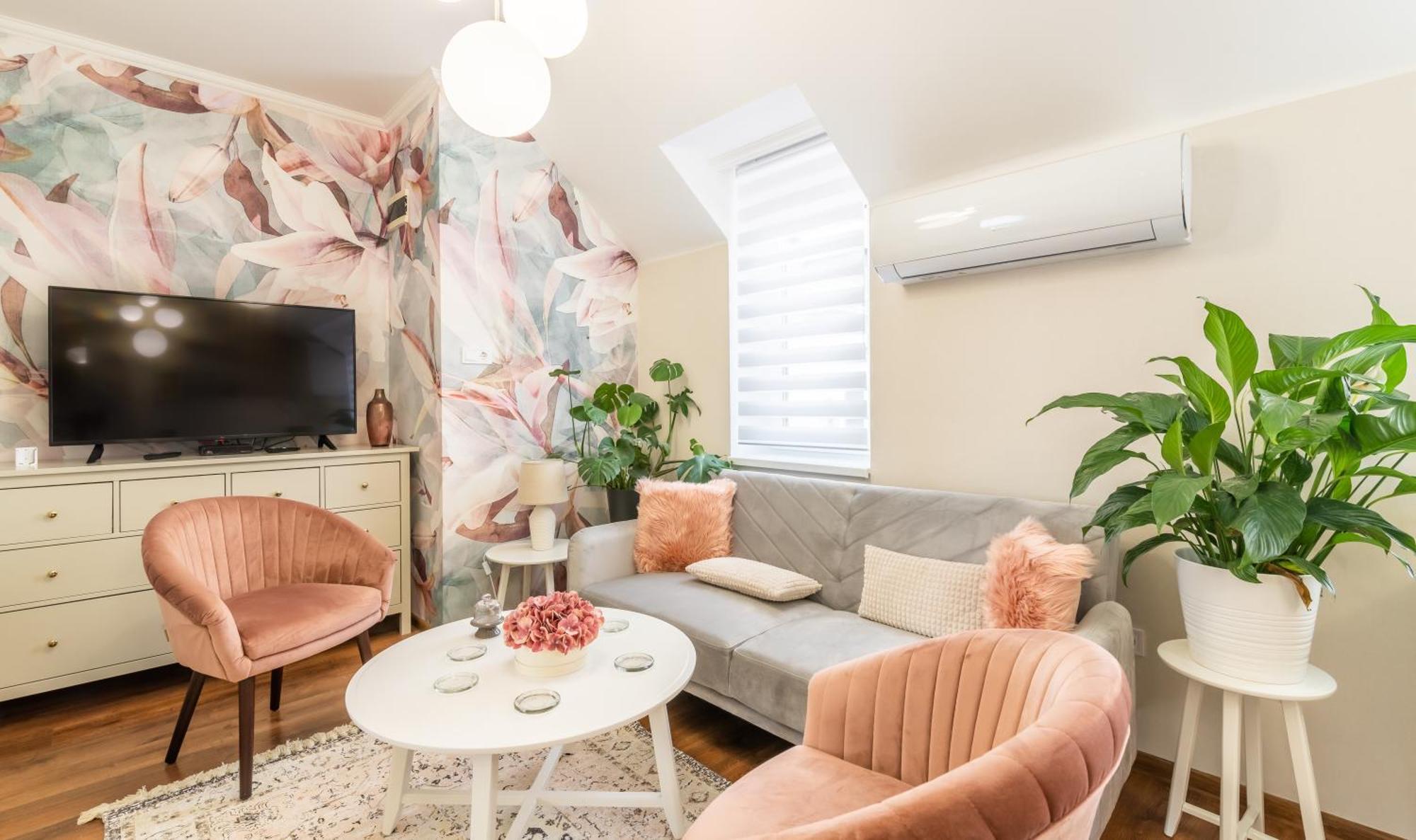 Monarchia Apartman Pearl Mosonmagyaróvár Екстериор снимка